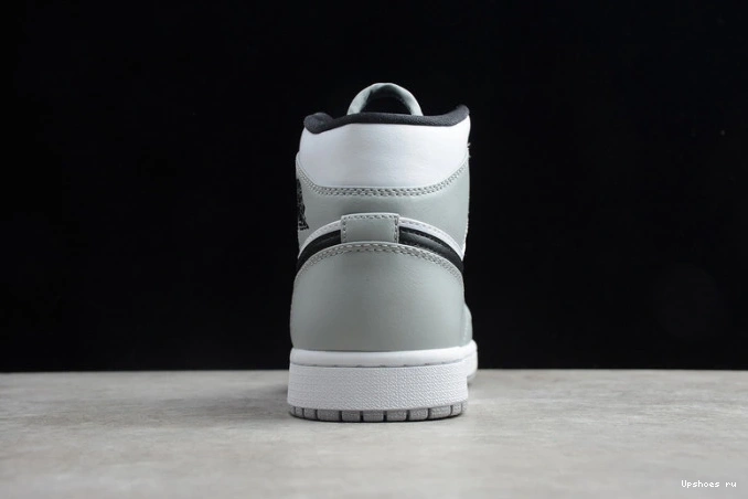 554724-092 1 Grey Jordan Light Smoke Mid 0130